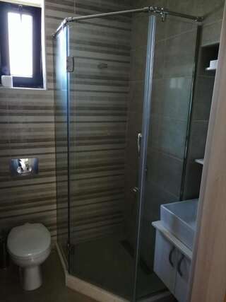 Гостевой дом Vila Ljudmila Добра-Вода-6