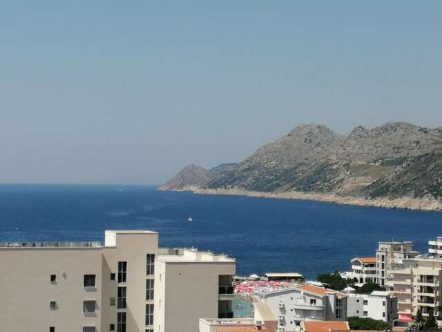 Гостевой дом Vila Ljudmila Добра-Вода-3