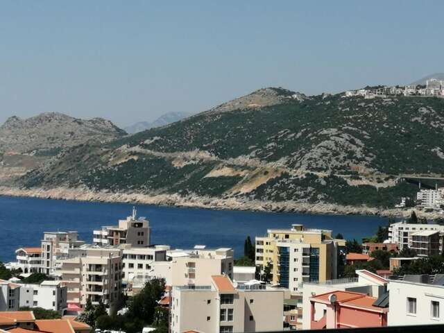 Гостевой дом Vila Ljudmila Добра-Вода-6